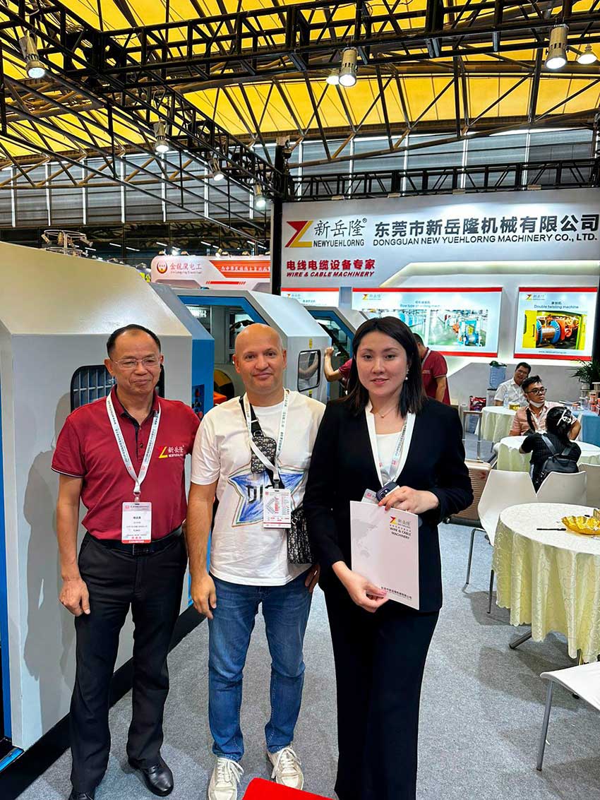 ЭКМ Холдинг на международной выставке в Шанхае